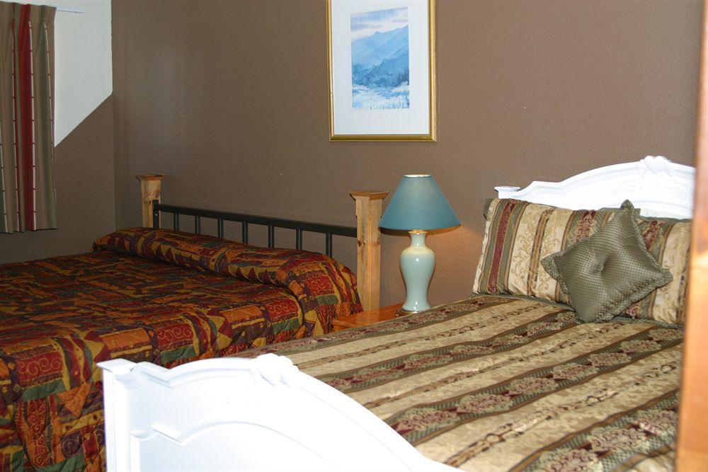 West Winds Lodge Руидозо Экстерьер фото